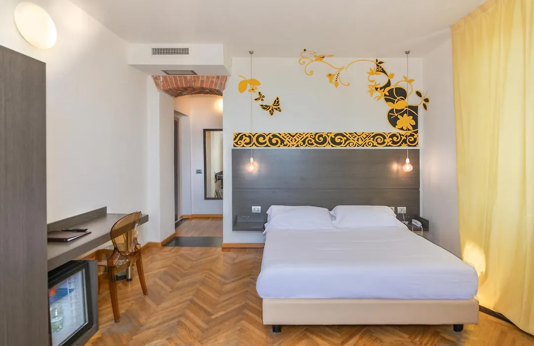 Hotel Tirreno-1